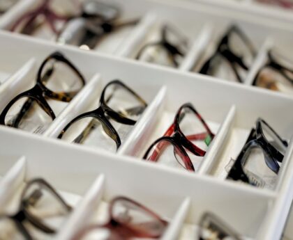 Mastering Multi-channel Fulfillment in the High-End Eyewear Industry