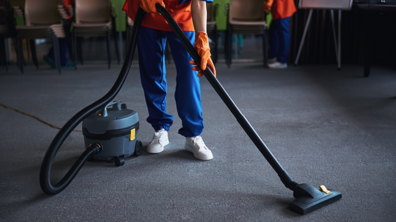 Flexibility and Reliability of Local Cleaning Companies and their Characteristics